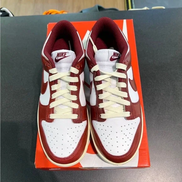 Mens Nike Dunk Low Shoes